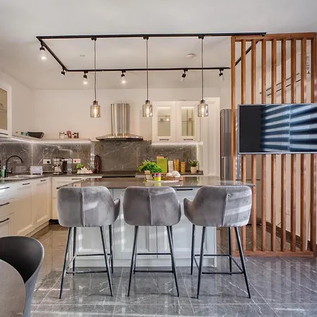 New! Stylish 2br Minutes Walk From Valletta By Sf Homes *