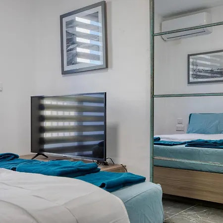 New! Stylish 2br Minutes Walk From Valletta By Sf Homes Lejlighed