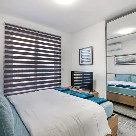 New! Stylish 2br Minutes Walk From Valletta By Sf Homes Pietà