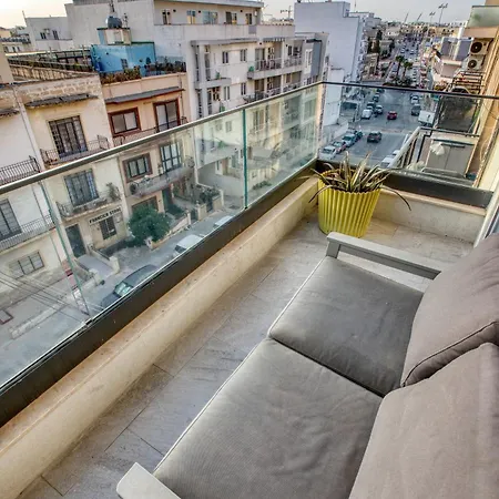 New! Stylish 2br Minutes Walk From Valletta By Sf Homes